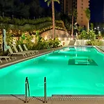 Eagle Tower By Luxury Διαμέρισμα Μπένιντορμ