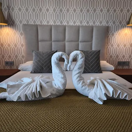 דירה Eagle Tower By Luxury