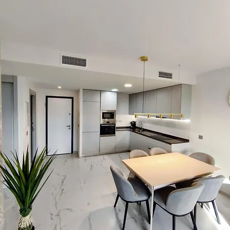 Eagle Tower By Luxury