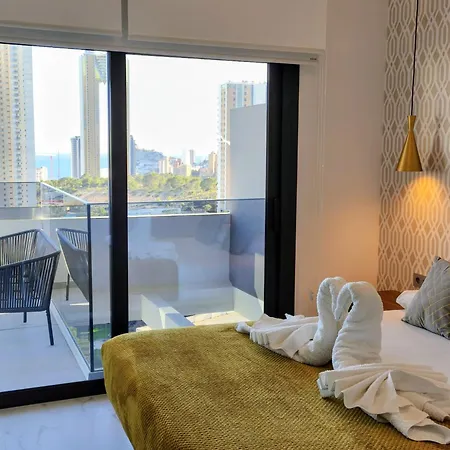 Eagle Tower By Luxury * בנידורם